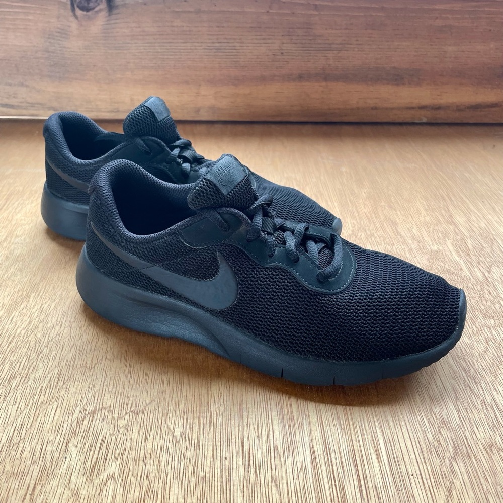 Nike Tanjun Sneaker Kids Boys 6Y Black